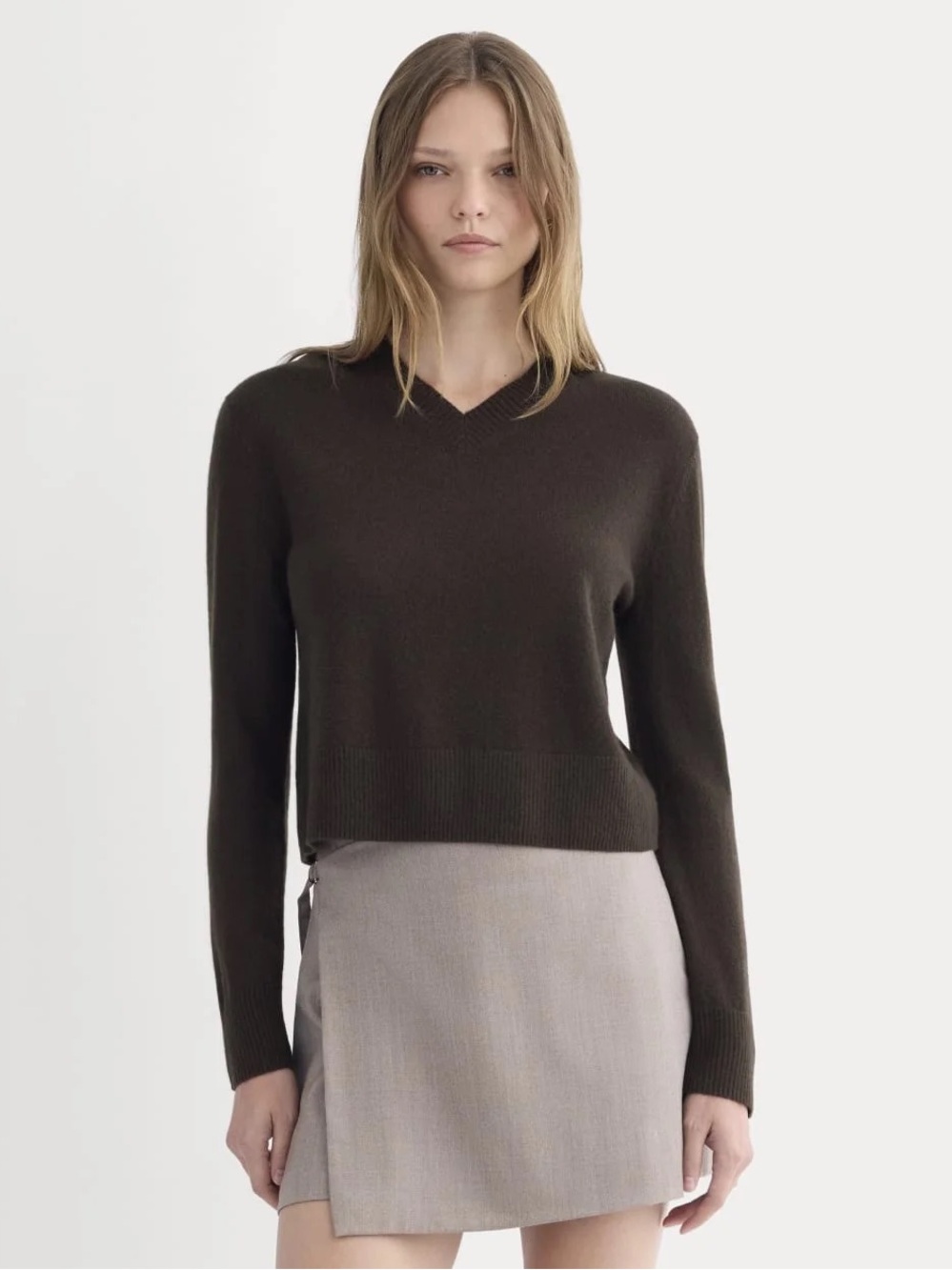 Everlane Cashmere Cropped High-V Sweater Dark Chocolate Size M NWOT